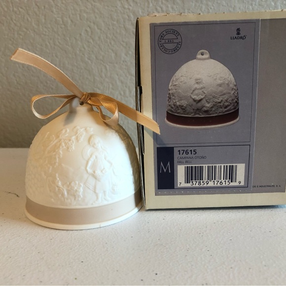 Lladro, porcelain figurine Bells - Picture 13 of 15